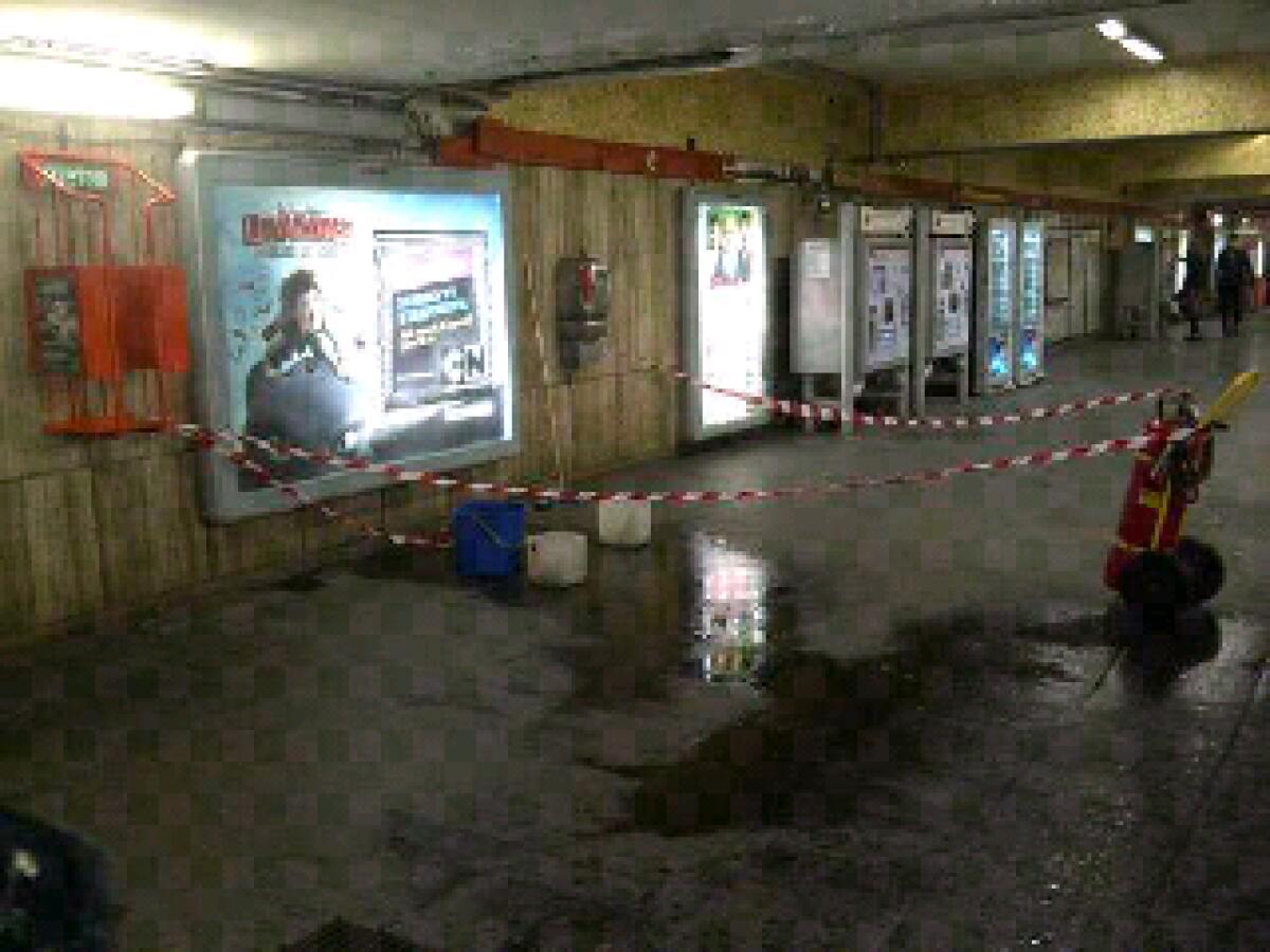 Scene di pioggia nella Capitale - 