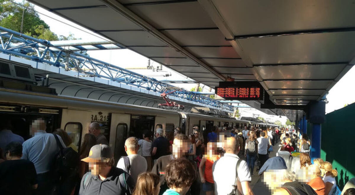 Gente del Treno: I studenti sulla Roma-Lido - 