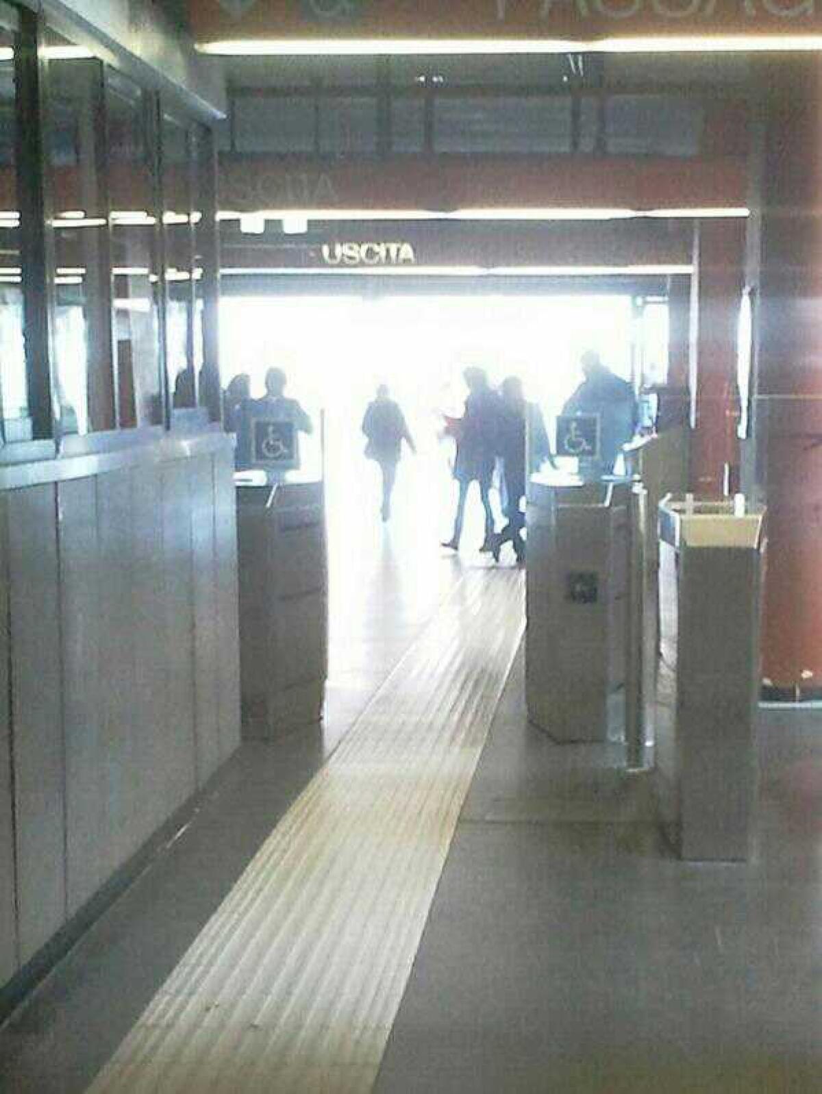 Metro di Roma: Non aprite quei Tornelli - 