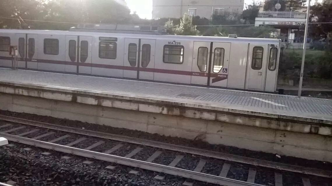 Vitinia - Il treno guasto