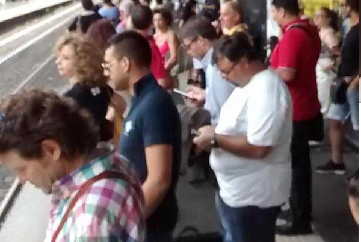 Grazie, temevo di riuscire ad arrivare in orario a lavoro oggi!  - 