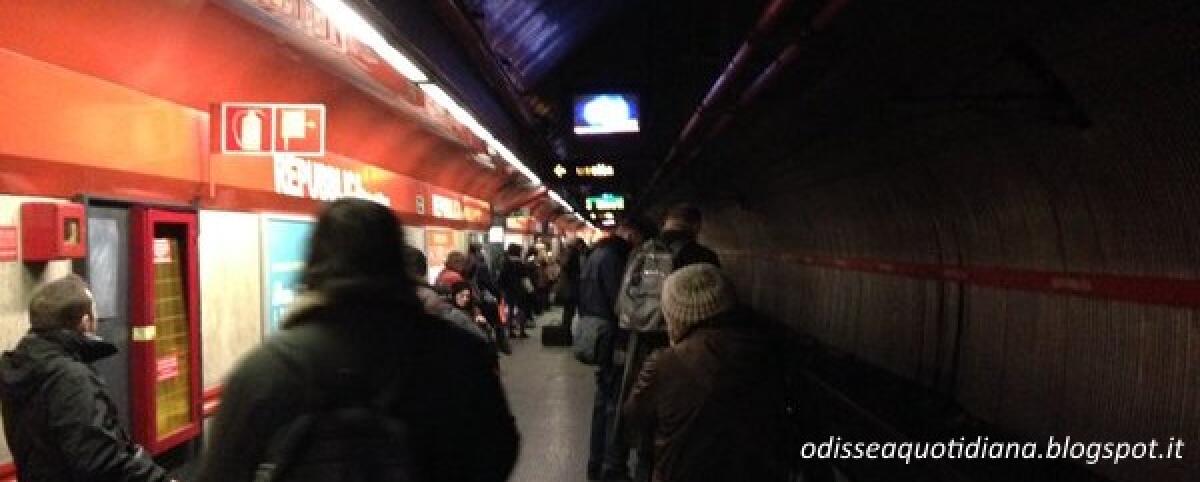 Sulla metro non sei mai solo - 