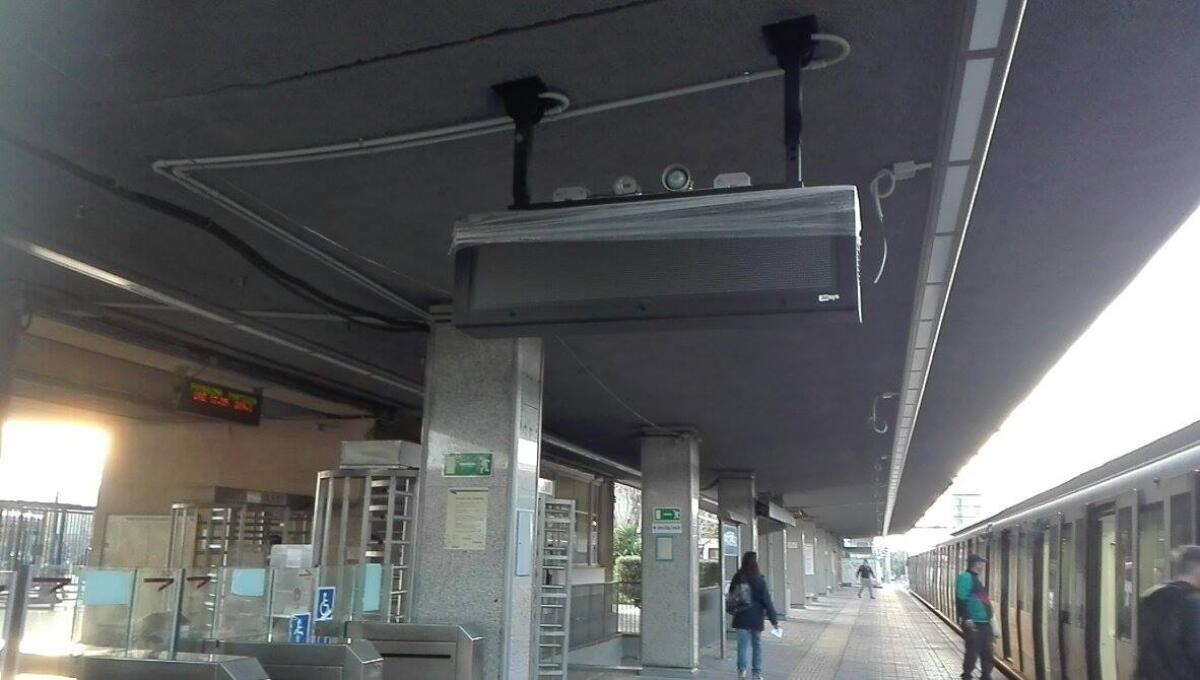 Si accendono i display sulla Roma-Lido - 