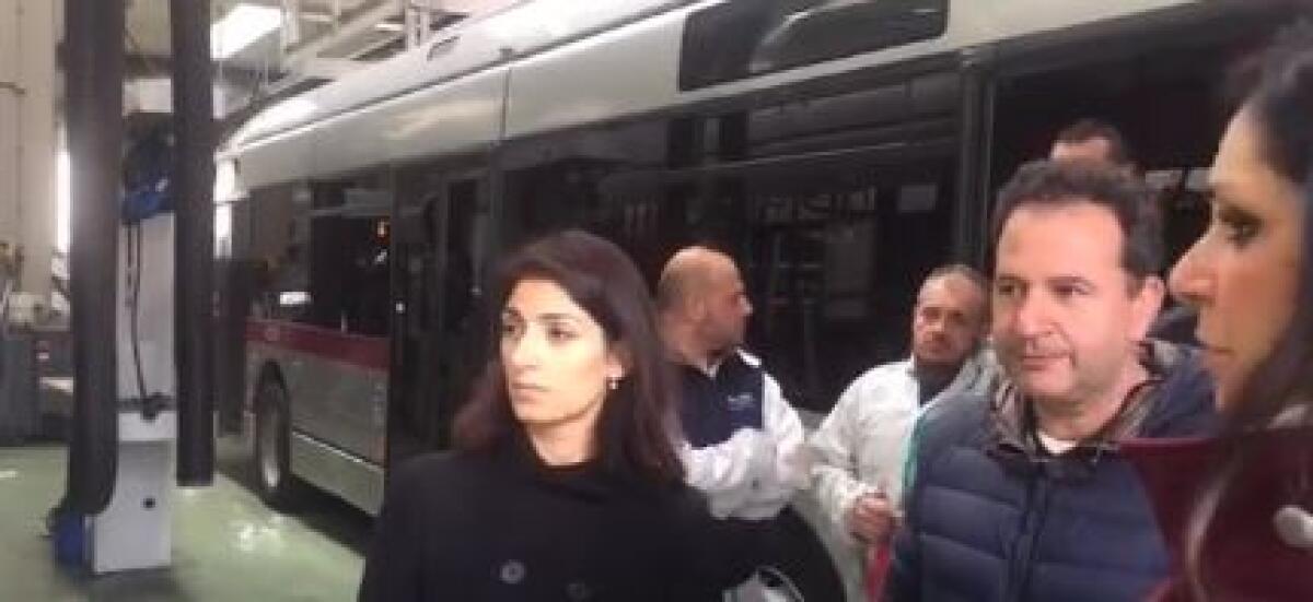 Filobus Laurentina: un'infinita storia di promesse non mantenute - 