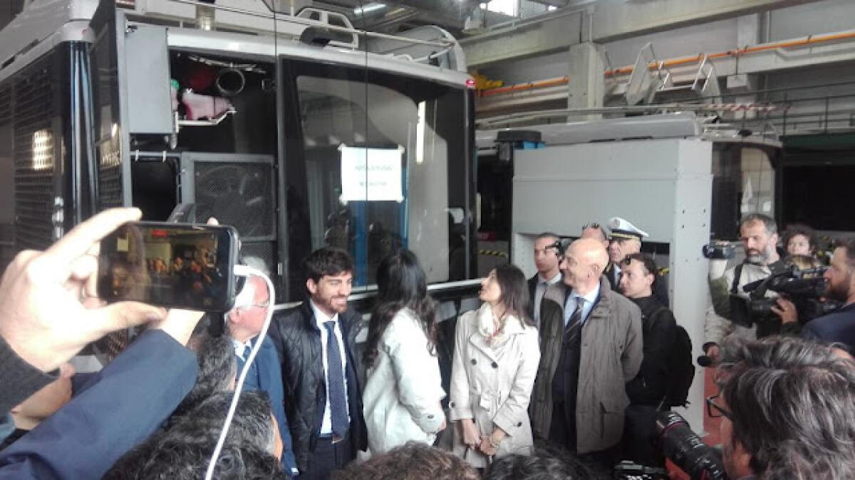 Filobus a Roma: @Trenimoblu in diretta su @eliveRomaTv - 