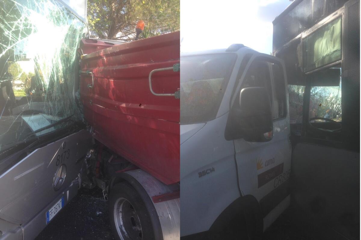 Incidente tra un bus Atac e un camion AMA - 