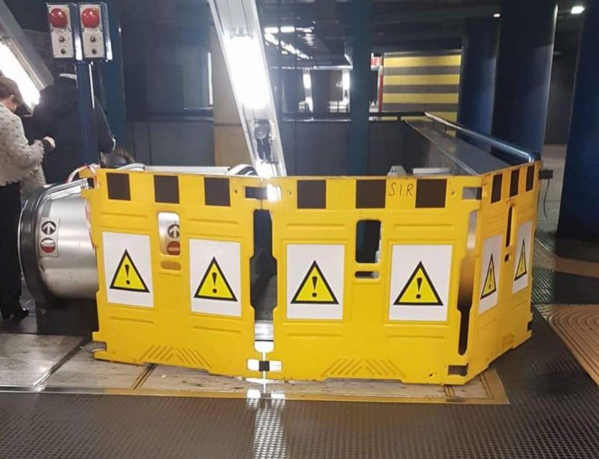 Le scale (im)mobili di Policlinico - 