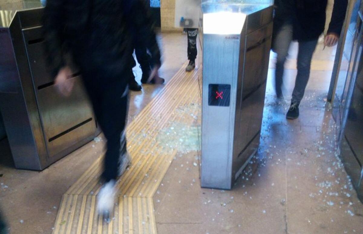 L'utilità dei tornelli sulla Roma-Lido - 