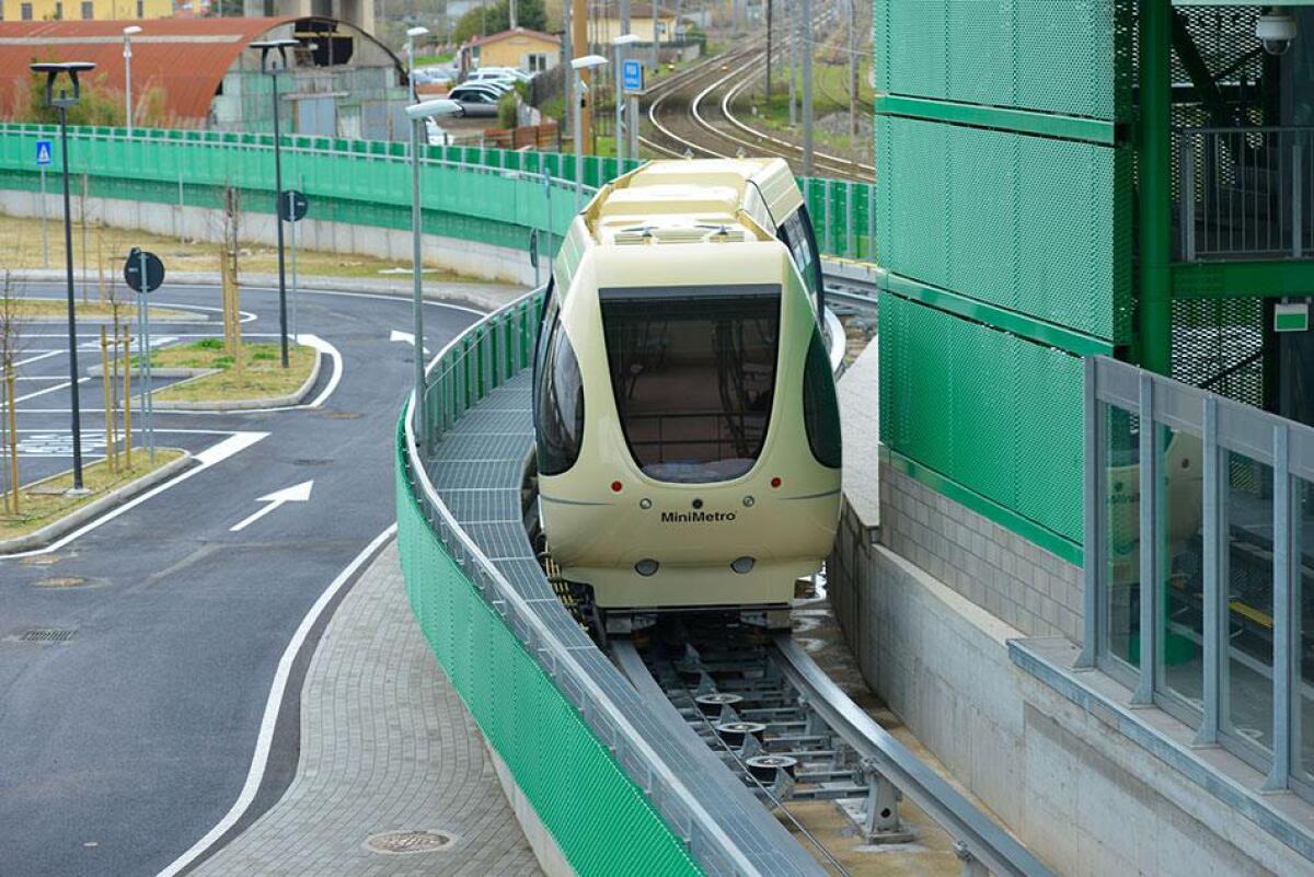 Basta con i brucomela! - 