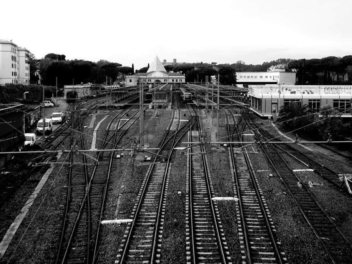 Nuovi treni per la Roma-Lido - 