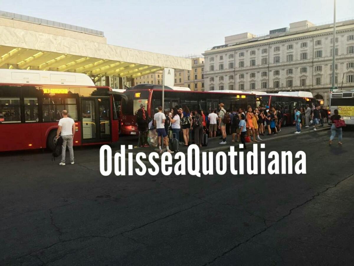 Il tour per la presentazione dei nuovi bus - 