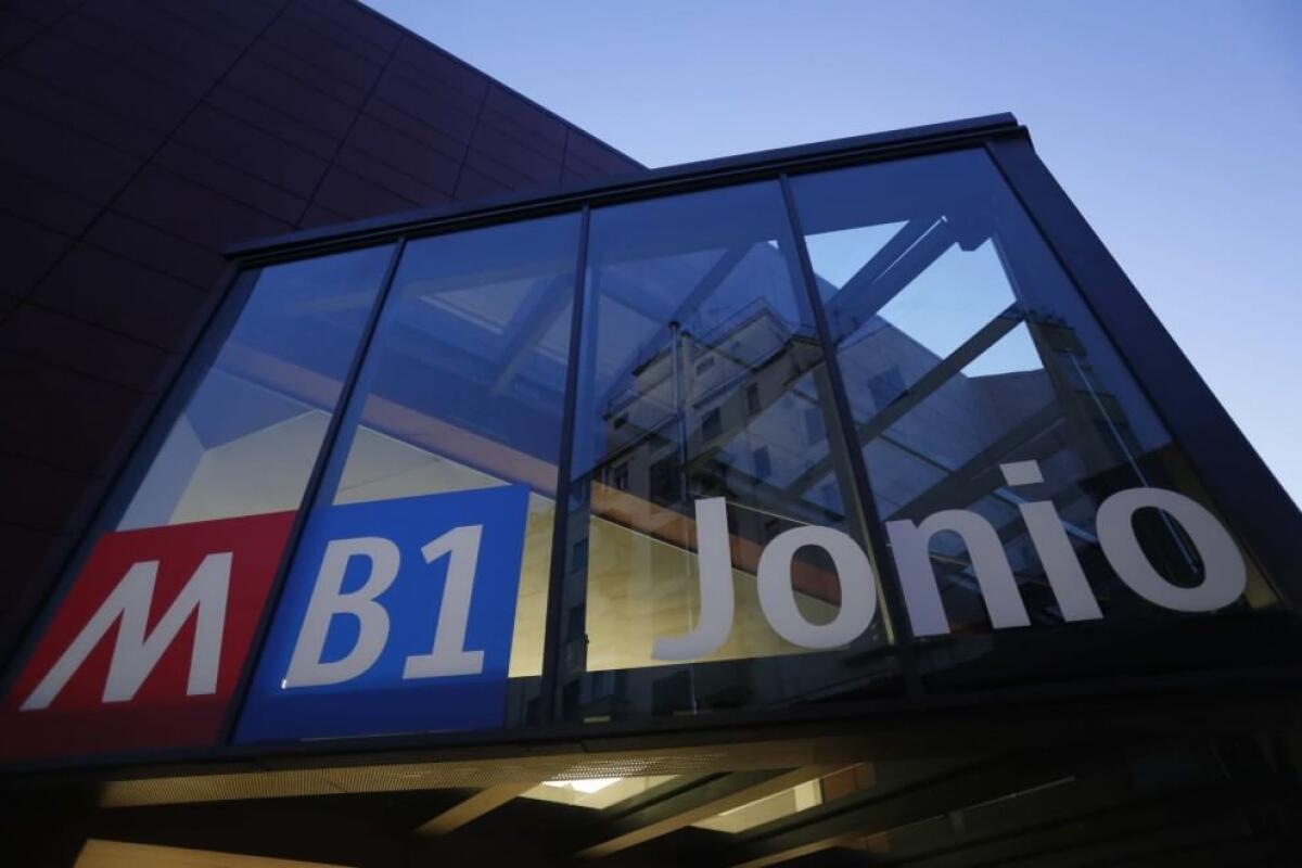 L'assurda denominazione della MetroB/B1 - 