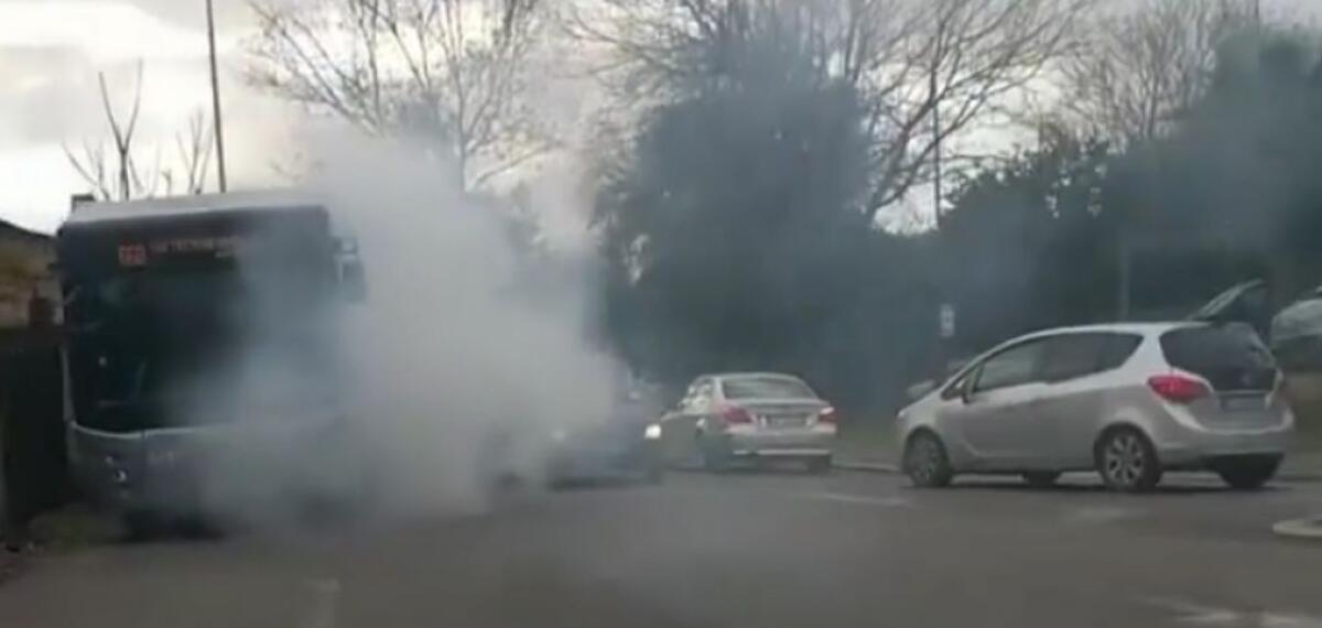 Principio di incendio su un Bus di Roma Tpl? - 