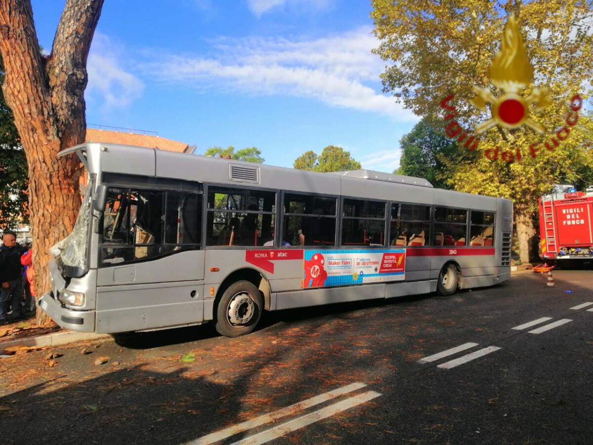 Atac, 2mila incidenti all'anno. Ed è boom di richieste danni - 