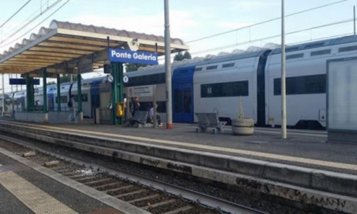 Coronavirus, mobilità «anestetizzata»: - 90% di biglietti - 