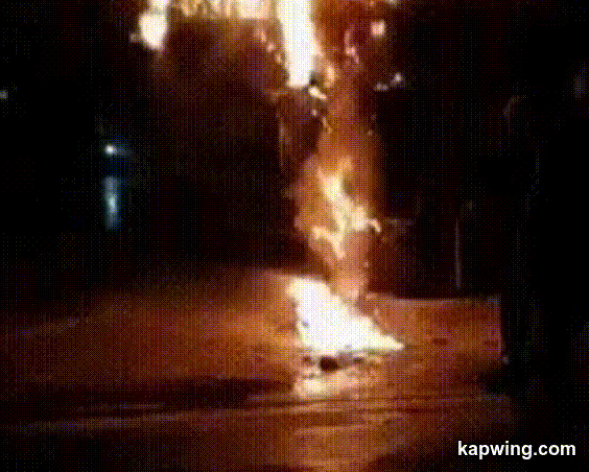 Un flambus nella notte - 