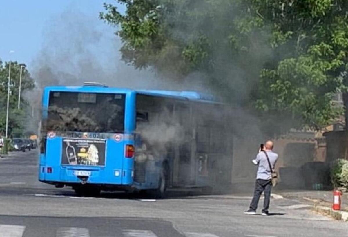 Si riaccendono i bus Atac - 