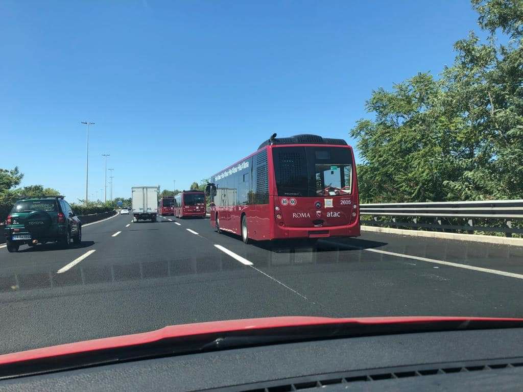 nuovi+bus3.jpg