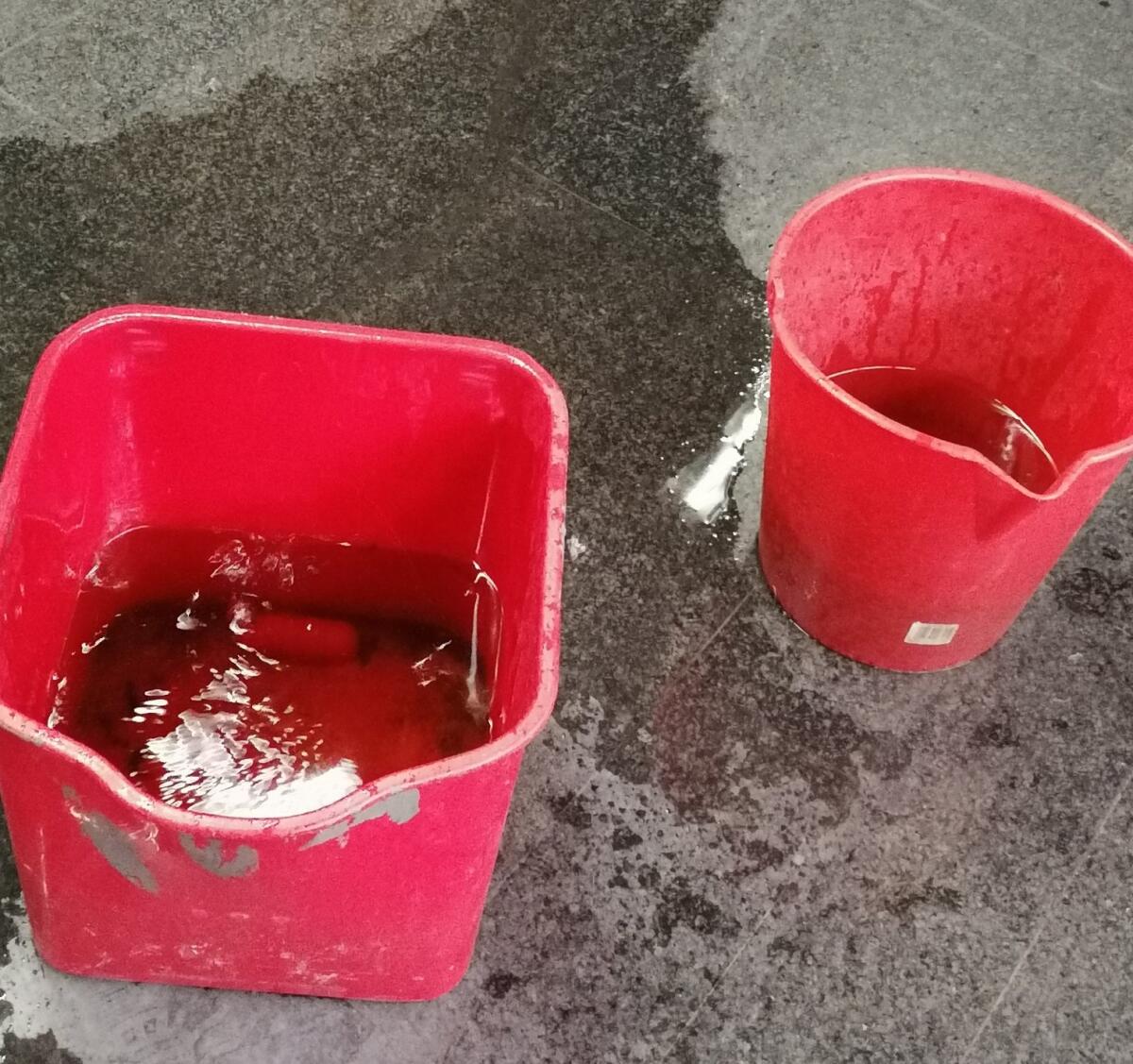 Cipro: Cartoline dal degrado - 