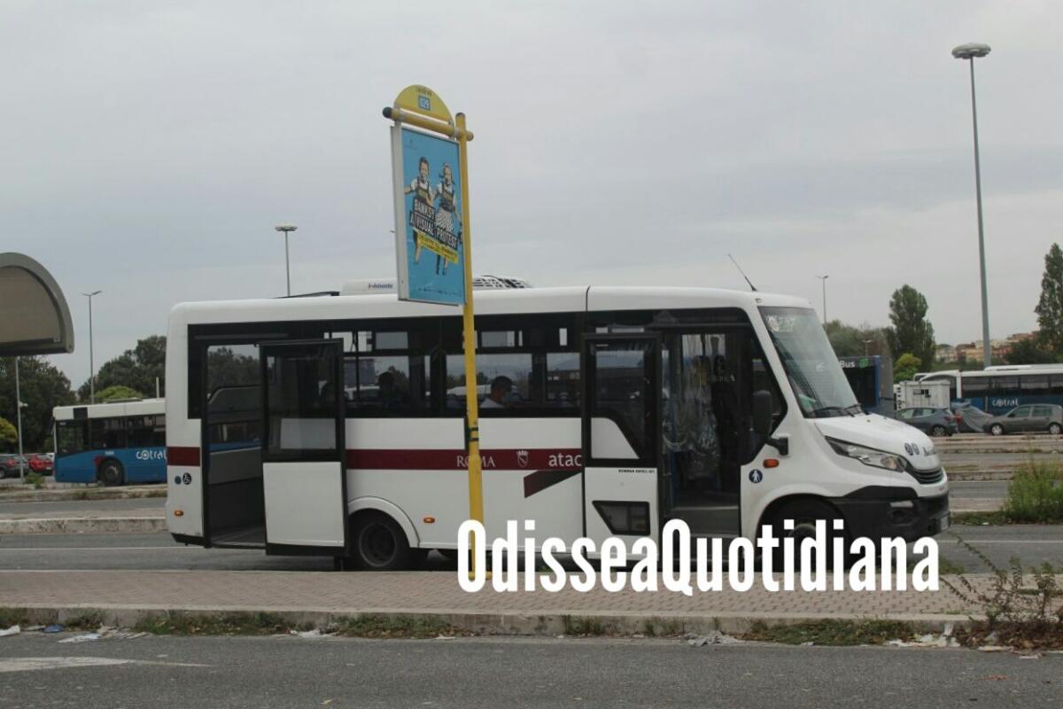 Atac: prolungato di altri 6 mesi l'affitto di 20 bus - 