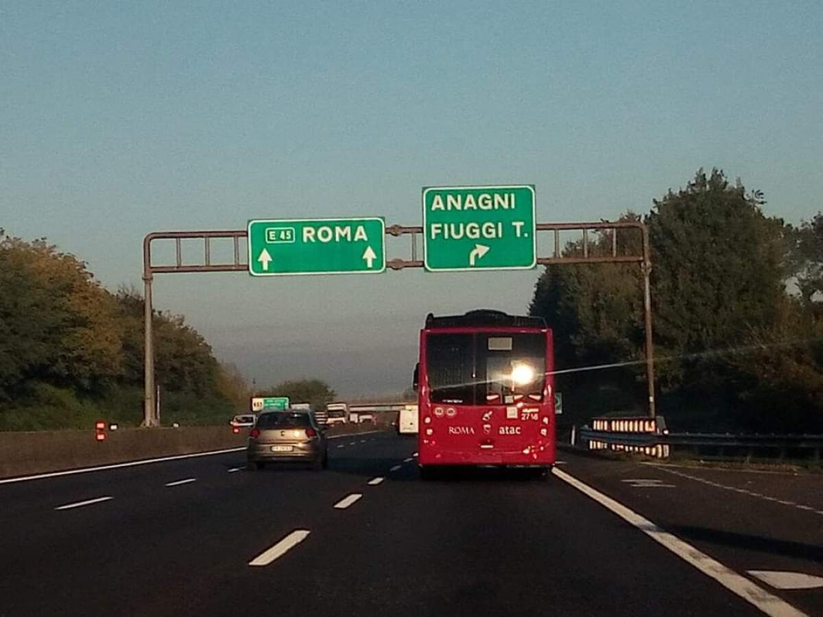 Atac: i nuovi bus in viaggio verso Roma - 