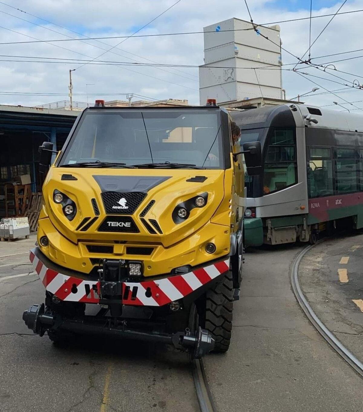 Atac: in consegna nuovi mezzi di servizio - 