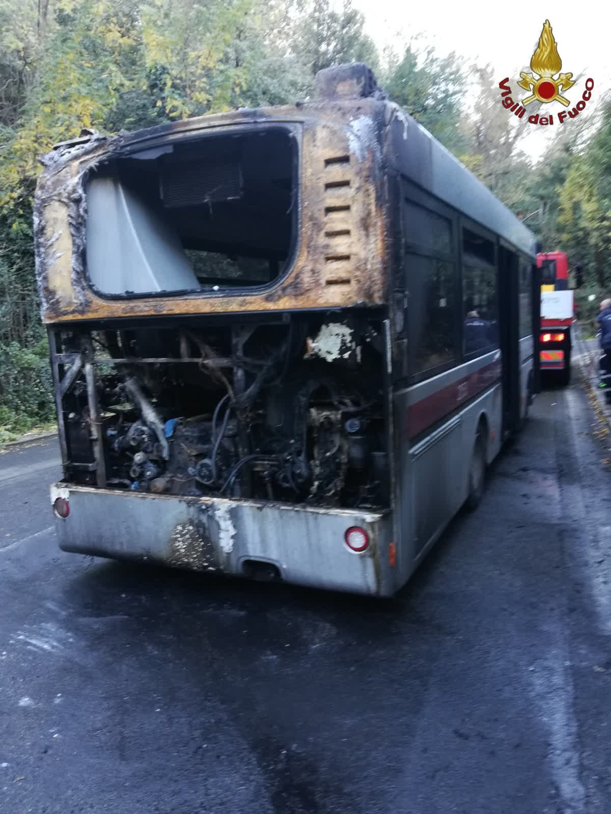 50fc6d5f-2974-4caf-9d6c-56110bd9284d.jpg