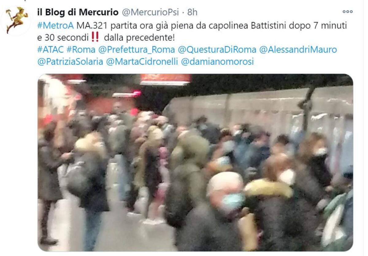 Metro e bus, in viaggio tra assembramenti e guasti - 
