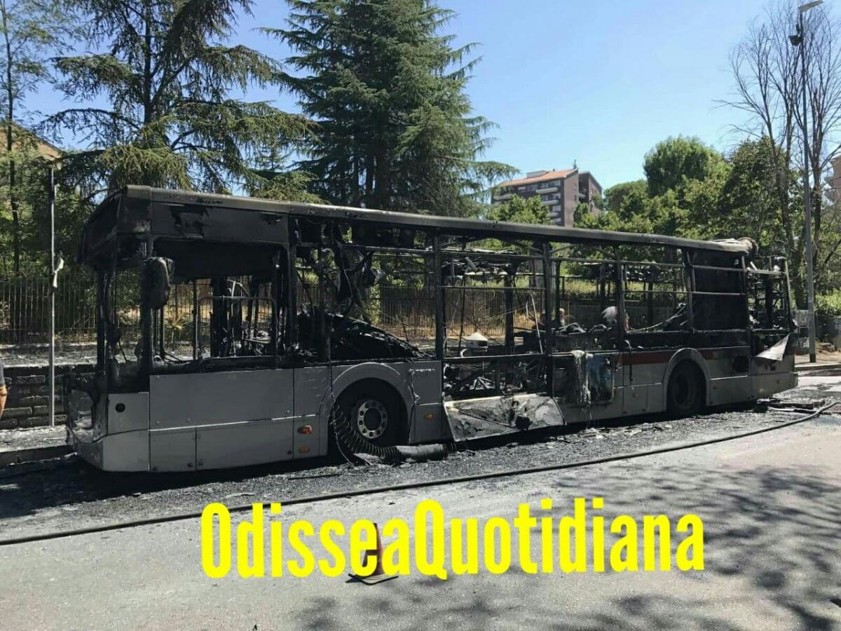Altri bus sfiammati in Roma TPL - 