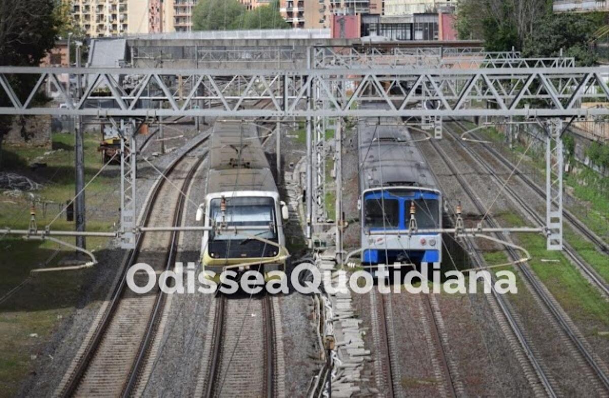 Perché si è arrivati a chiudere tre stazioni sulla Roma-Lido - 