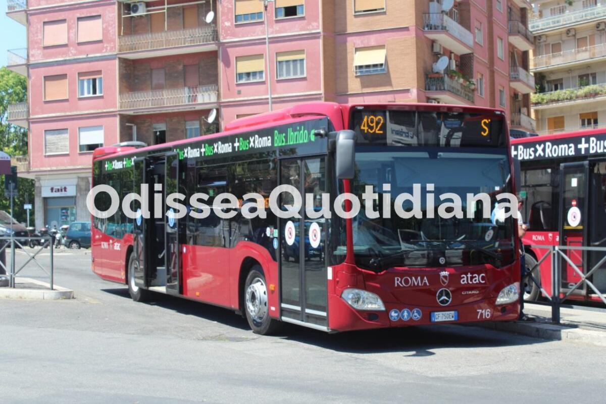 Atac - Nuovi bus ibridi: 70 mezzi fermi nei piazzali perché mancano i soldi - 
