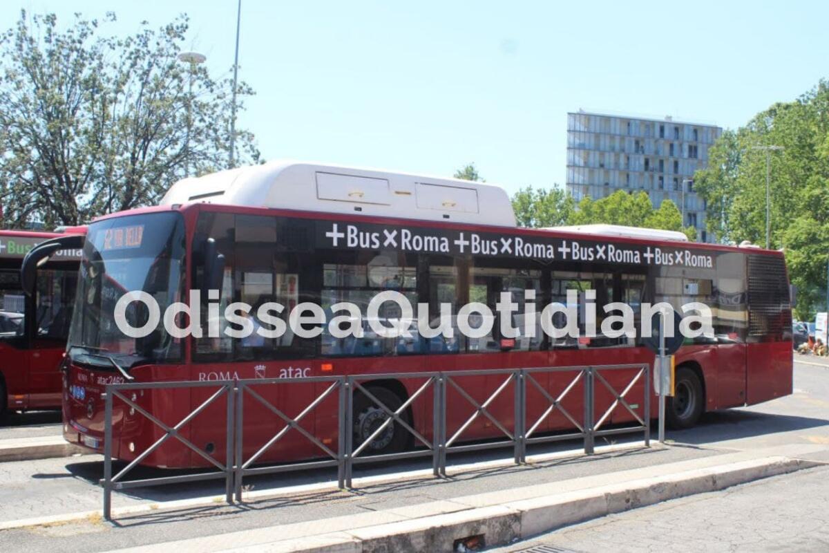 Atac: da metà dicembre in servizio 29 nuovi bus a metano - 