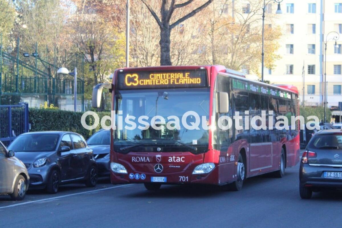 Commemorazione defunti: potenziato servizio delle linee cimiteriali - 