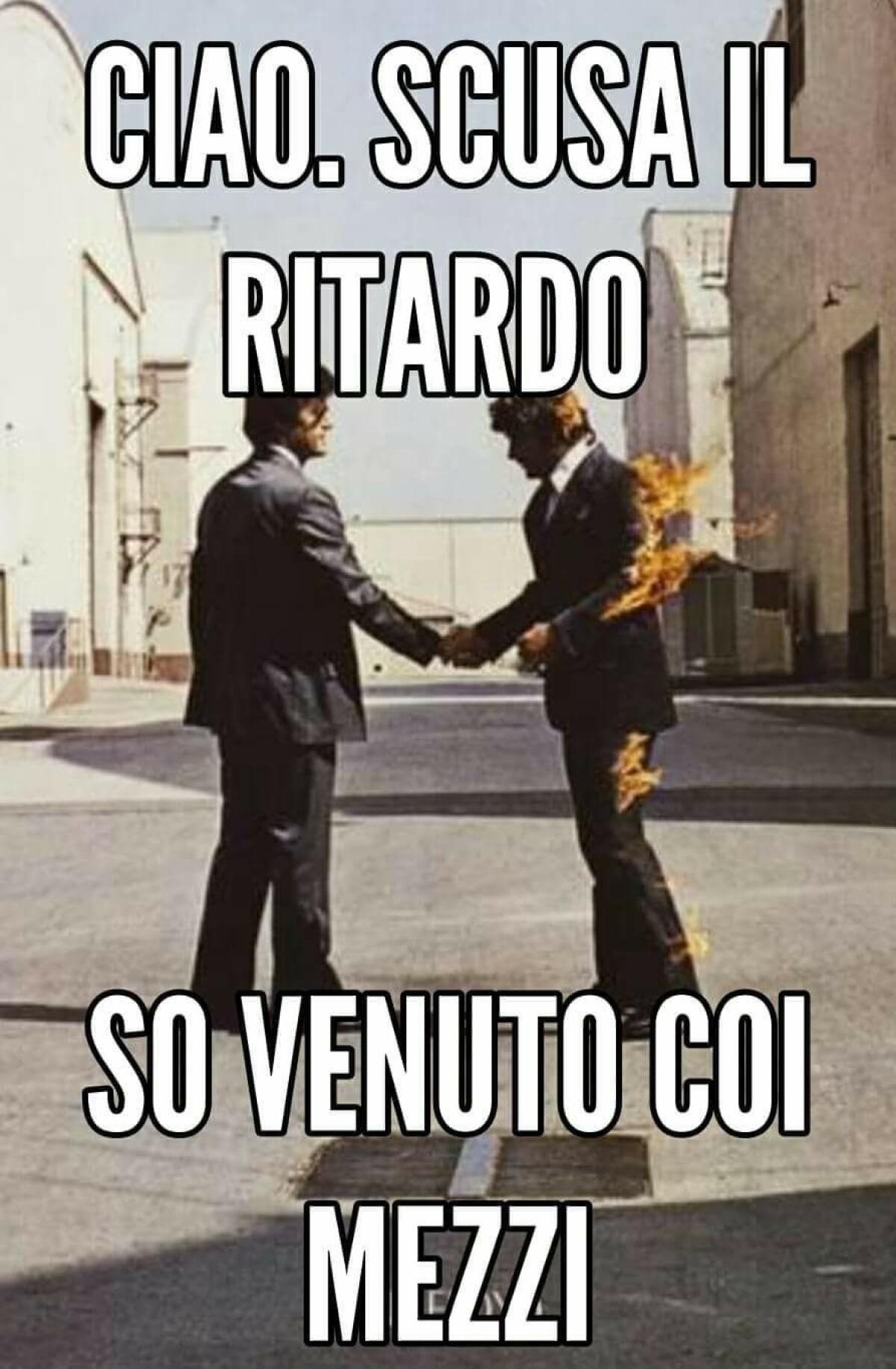 Incendio nell'officina Atac di via Prenestina - 