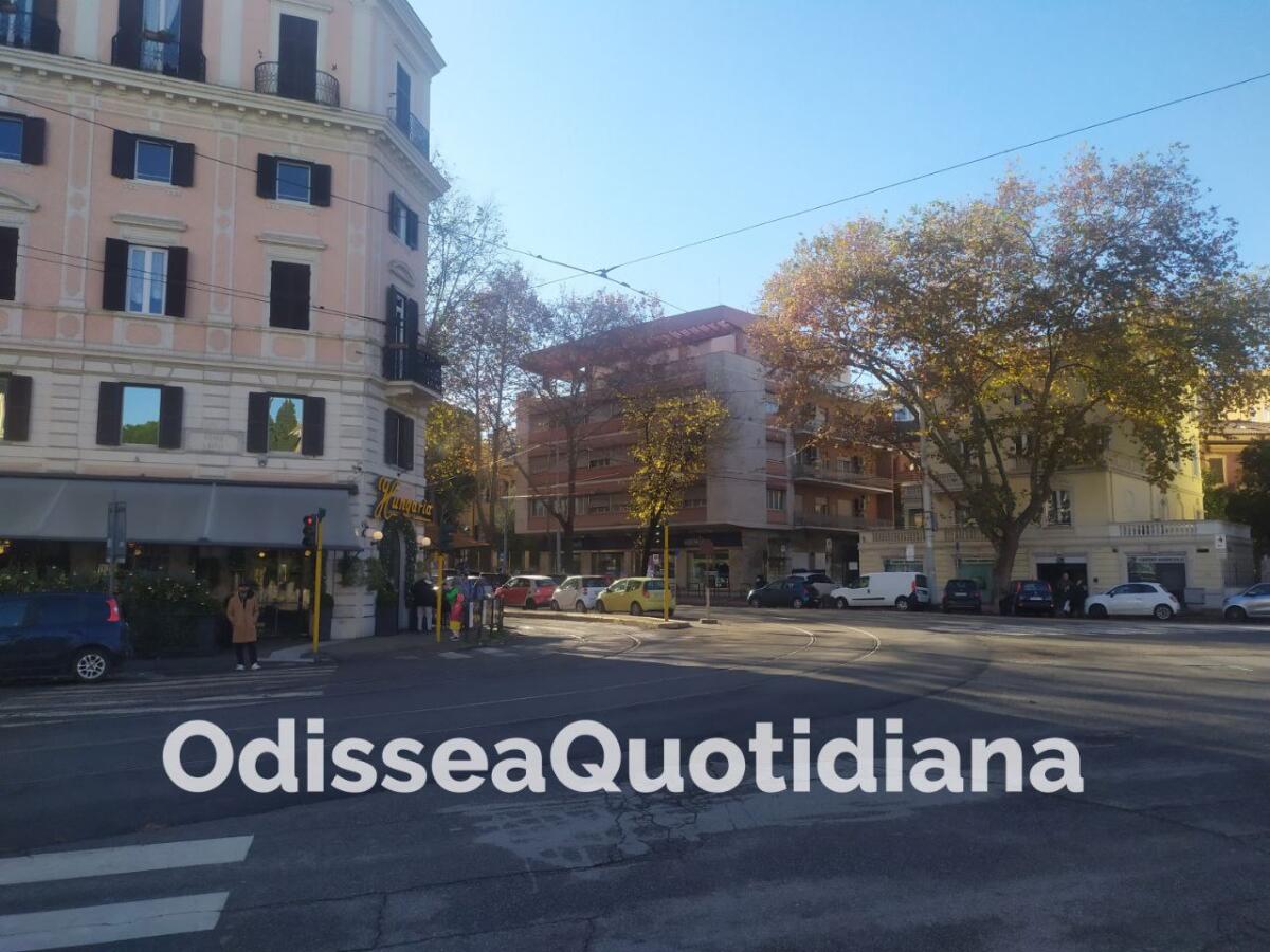 Rete tram: terminati i lavori a piazza Ungheria - 