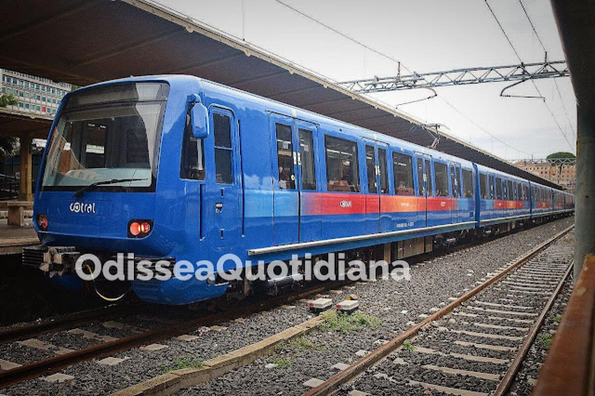 Metromare, il “nuovo” treno revisionato va in panchina: è guasto e ci piove dentro - 
