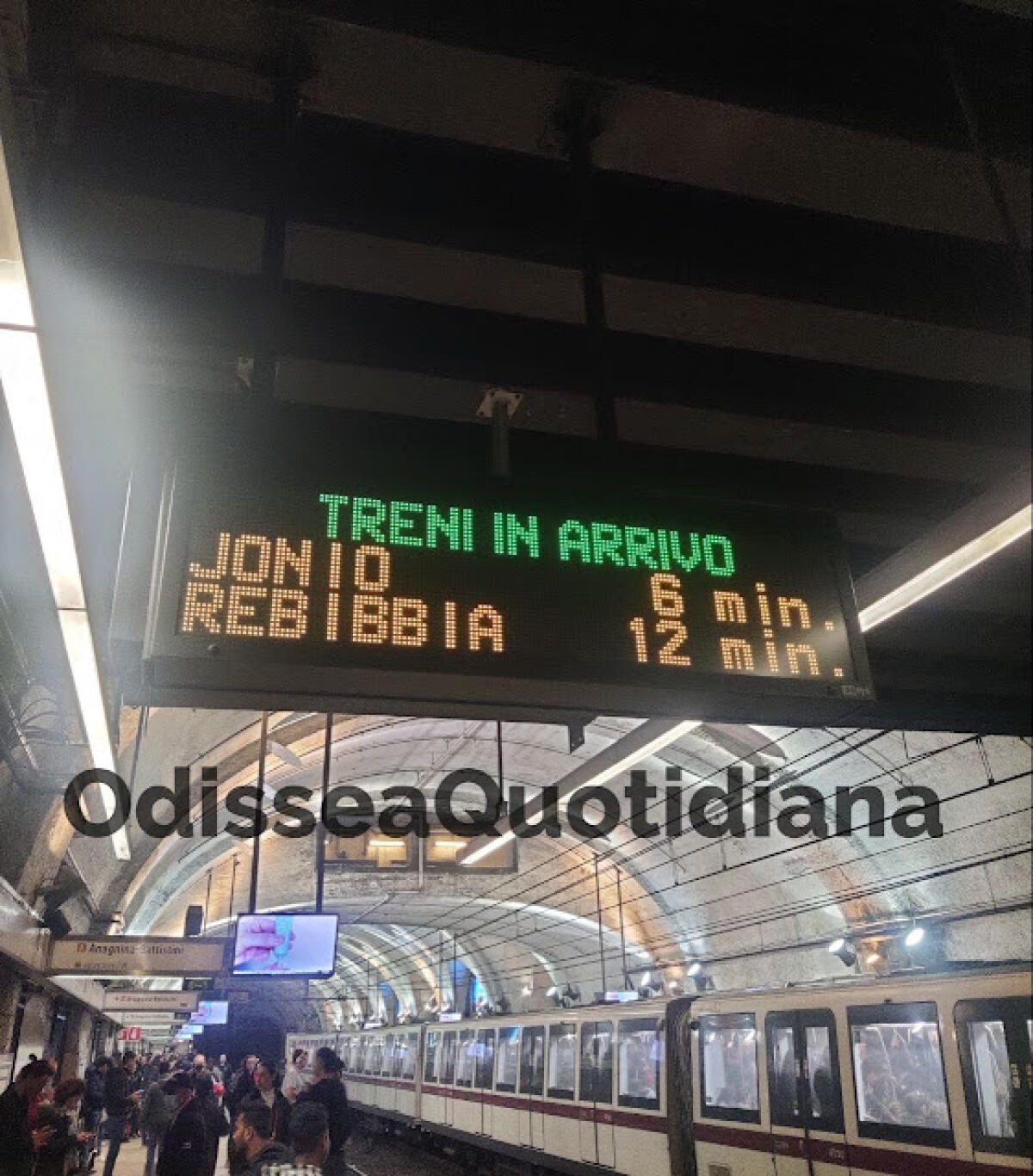 Metro B, Odissea Quotidiana certifica in servizio un treno su due - 