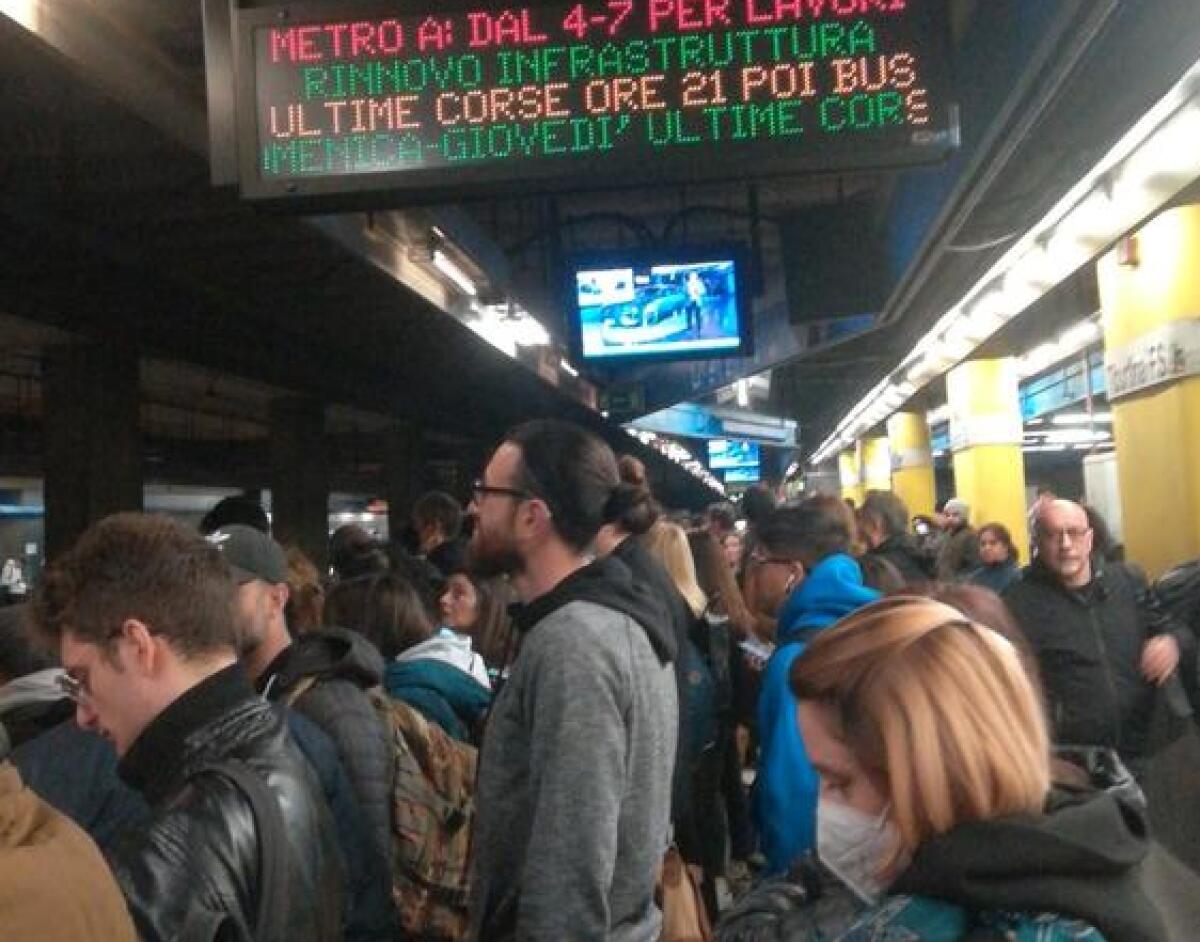 7 brevi lezioni sulla metro di Roma - 