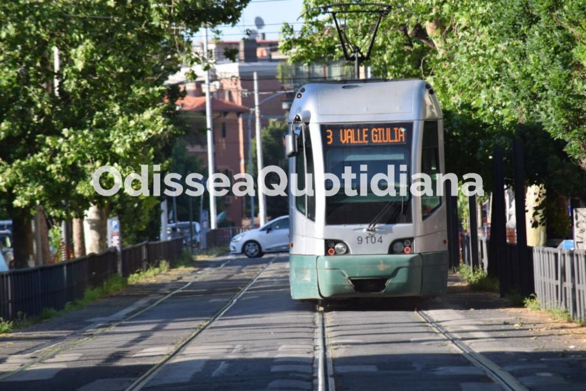 Ricomincia la crociata del Messaggero contro i tram di Roma - 