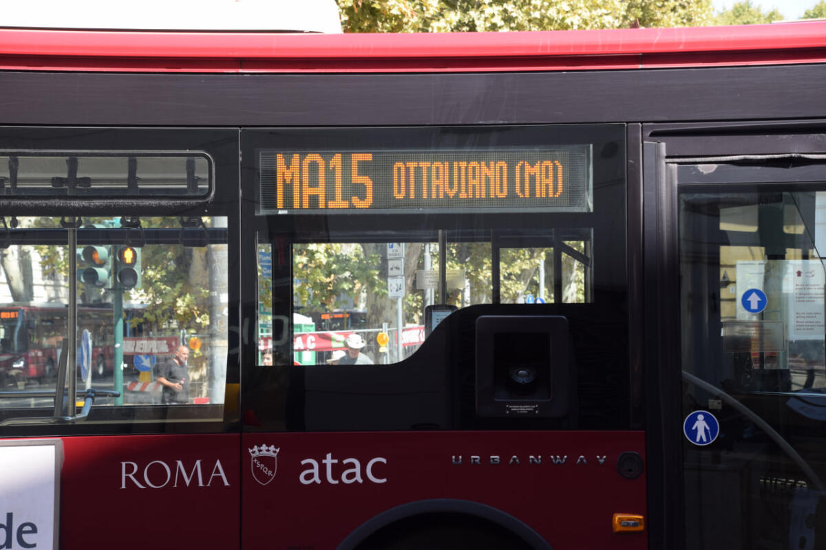 Centro Studi OQ: online il rapporto sul servizio navetta MA15 - 