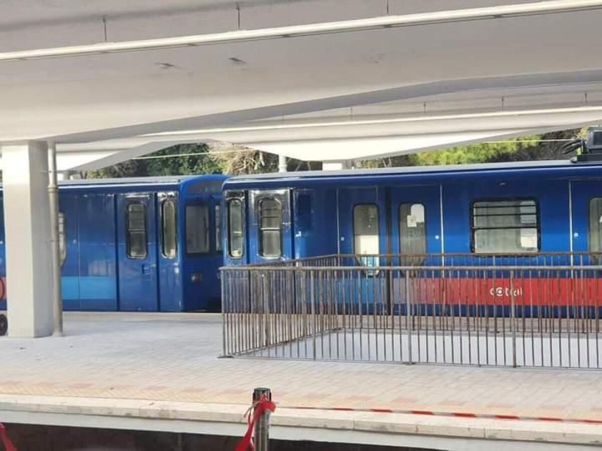 Roma-Lido: pronto al servizio il treno MA200 revampizzato - 