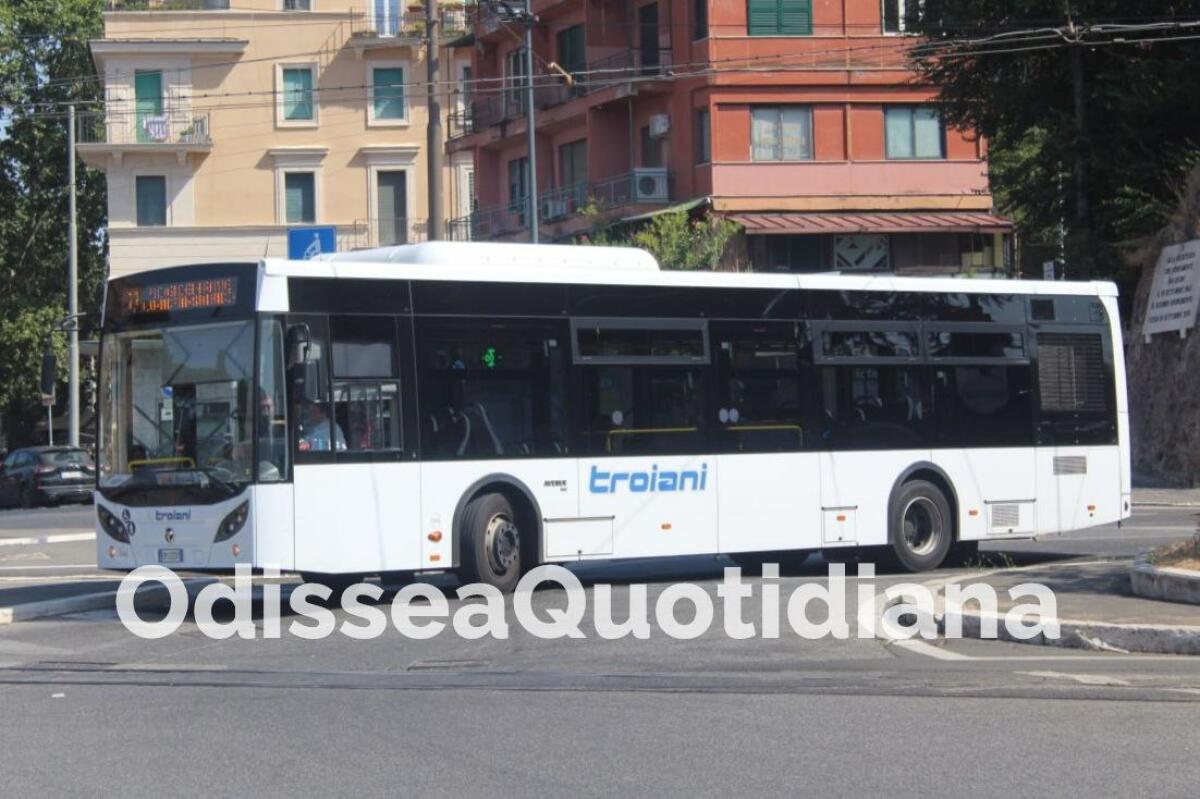 Atac: nuovo subaffidamento di 11 linee bus per il 2024 - 