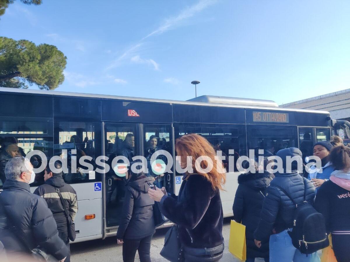 Metro A: servizio interrotto tra Termini e Battistini. Mattinata di disagi - 