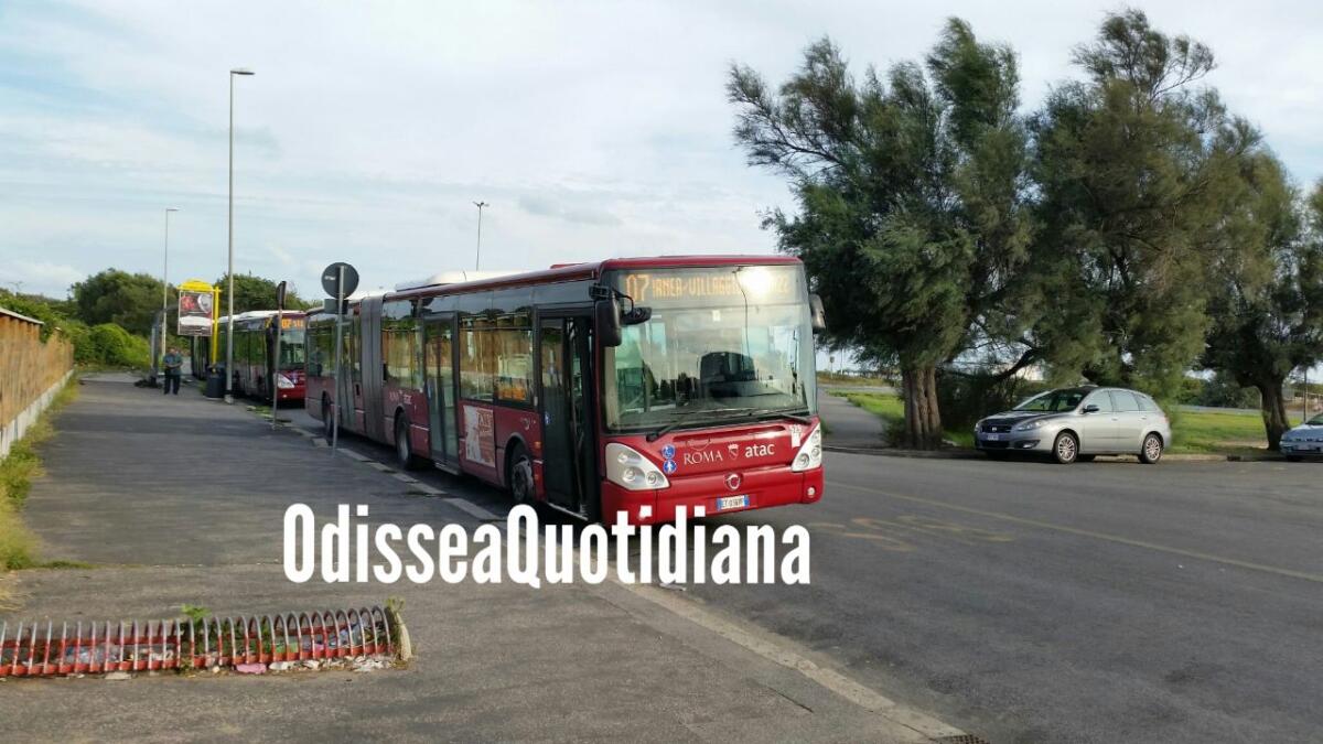Linee mare: riattivati (parzialmente) i bus Atac per le spiagge di Ostia - 