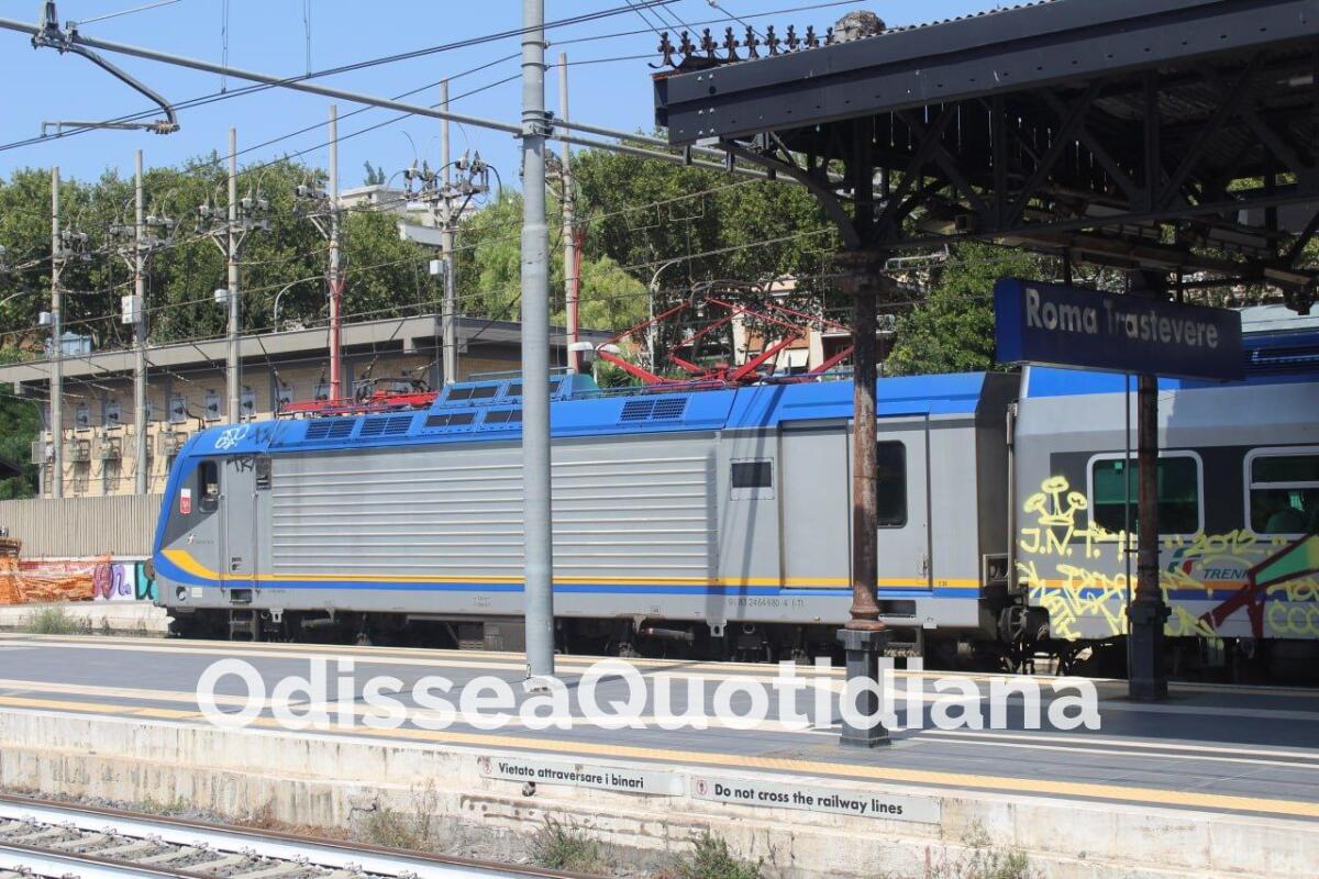 Sciopero ferrovie: Salvini precetta l’agitazione - 