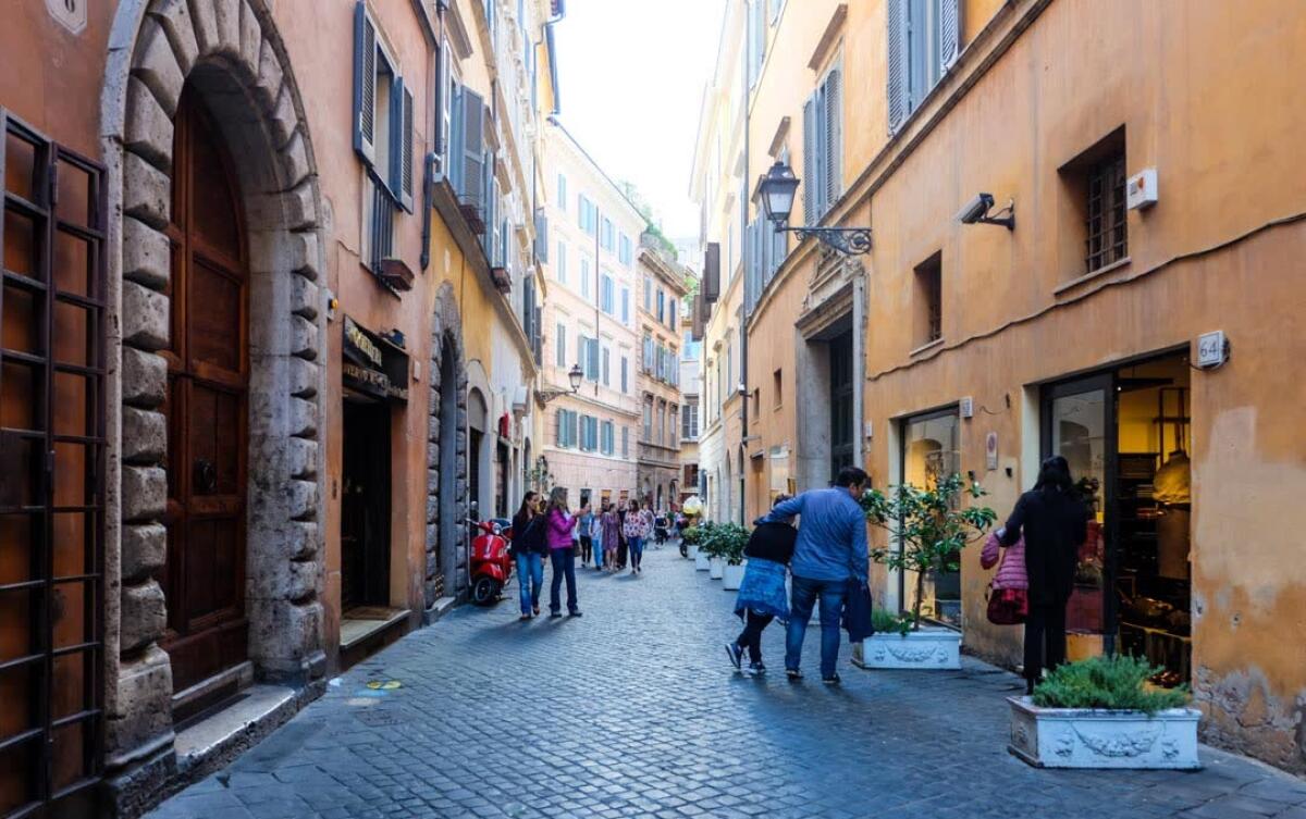 Isole Ambientali: via le auto da Portico d’Ottavia e via Giulia - 