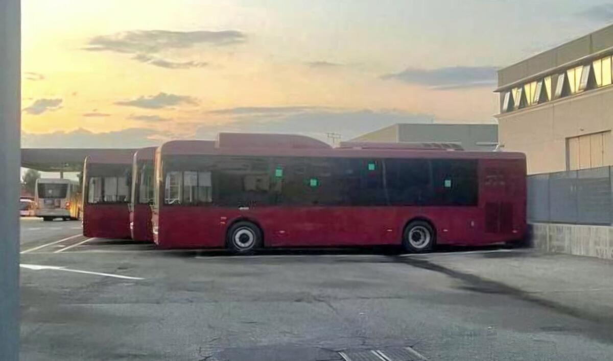 Rete bus periferica: i primi King Long arrivano a Roma - 