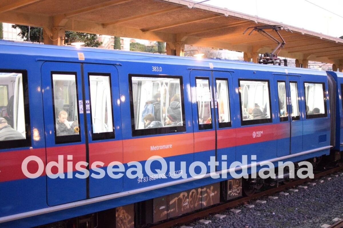 Roma-Lido: avviata la gara per la revisione della videosorveglianza sui treni CAF - 