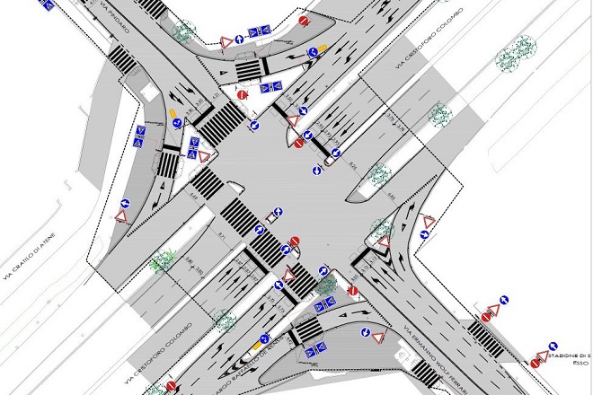 intersezione stradale di via Cristoforo Colombo-Via Pindaro-Via Wolf Ferrari