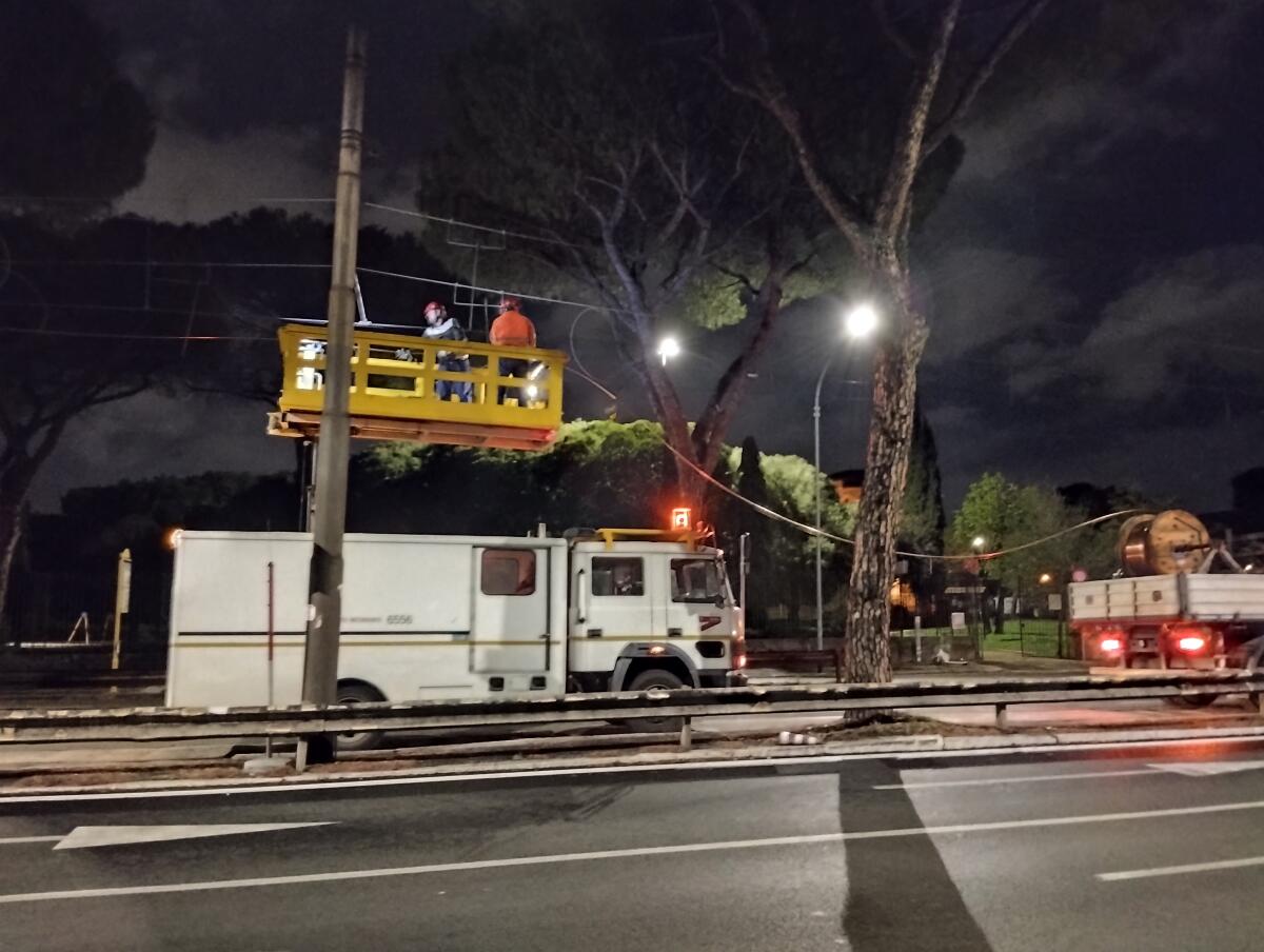 Rete tram: in corso interventi di rinnovo dell'infrastruttura elettrica - 